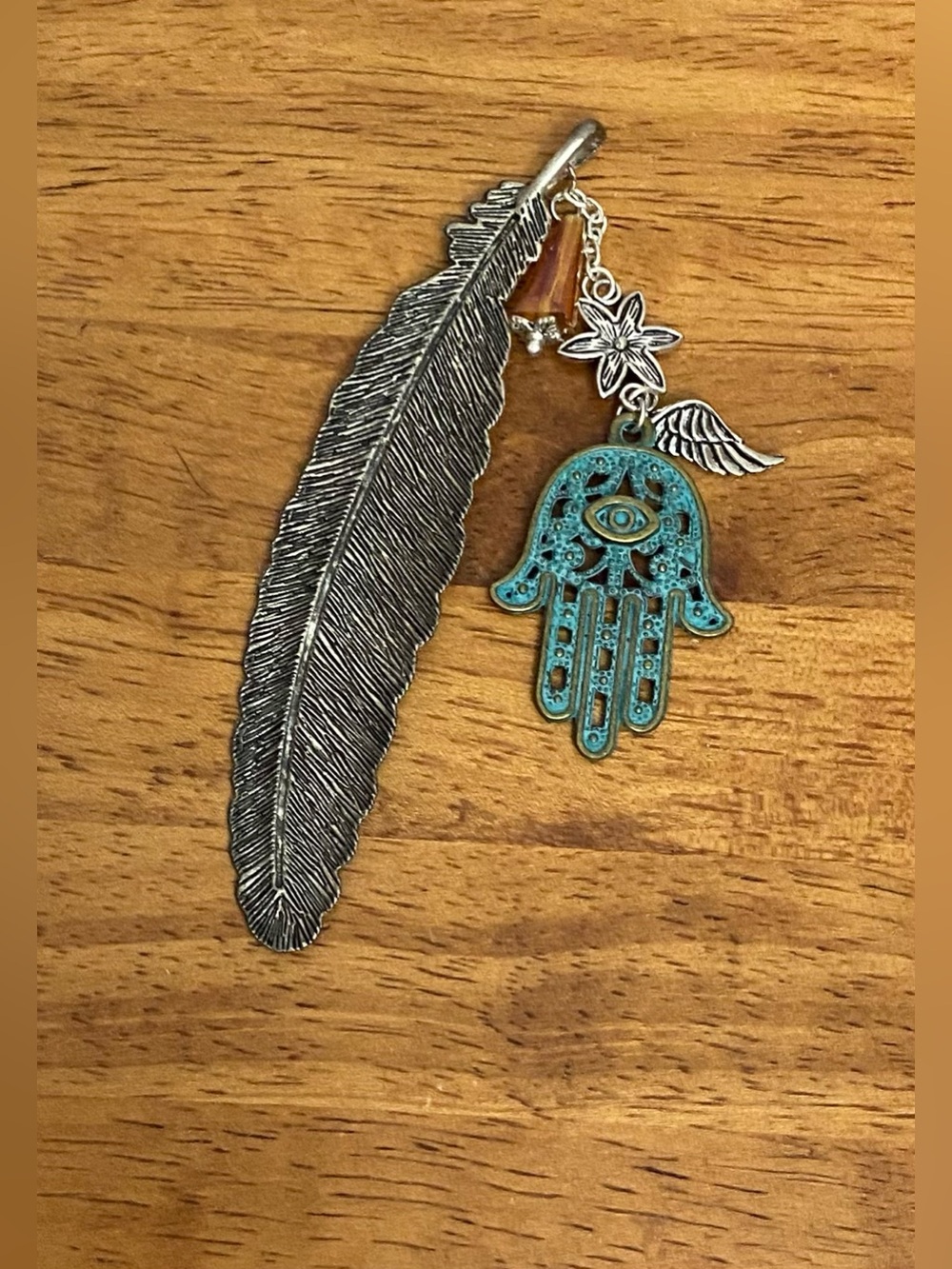 NEW brass feather and Hamsa bookmark with an evil eye (2)